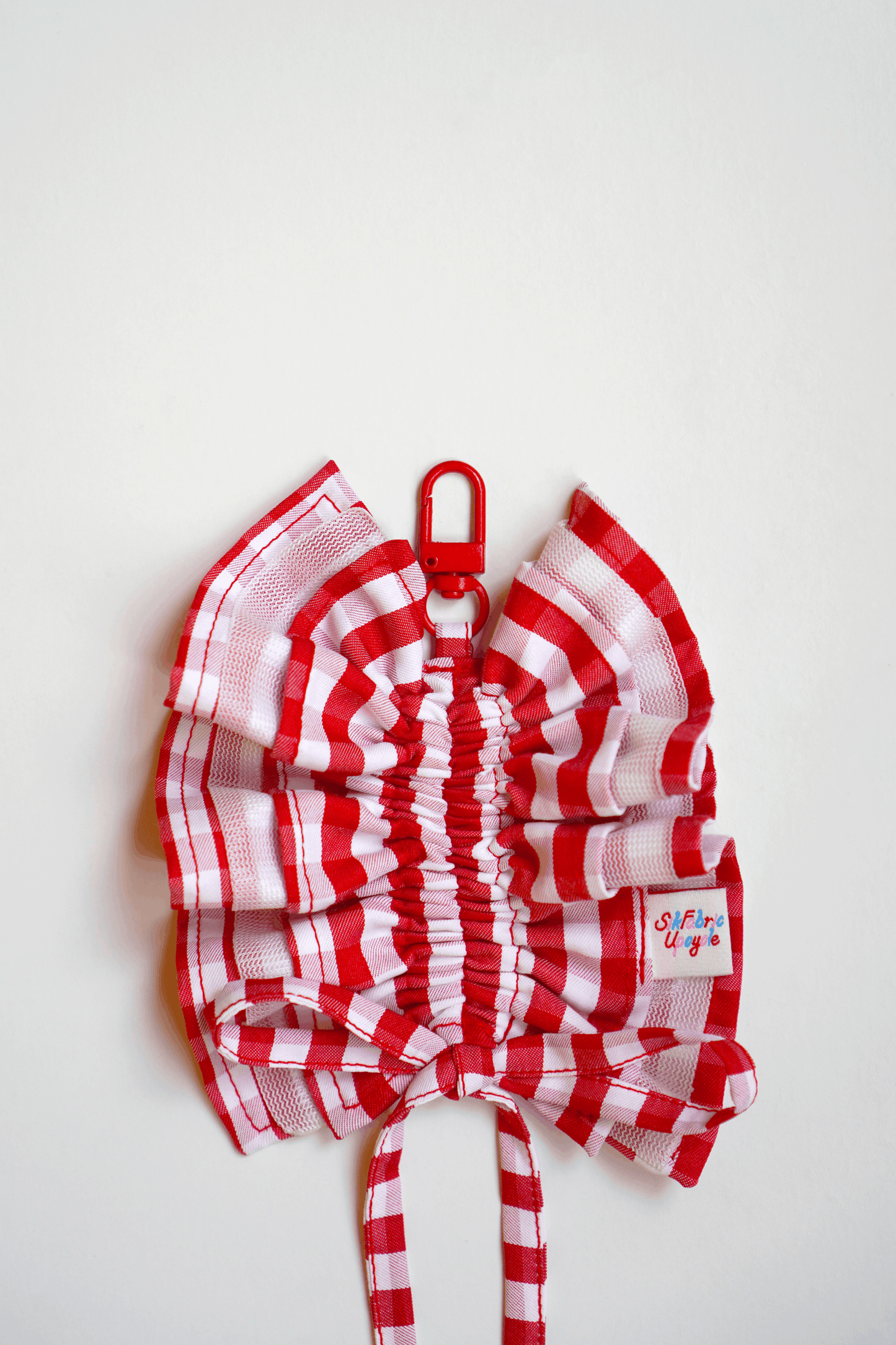 Ruffled Keychain | L size | Red