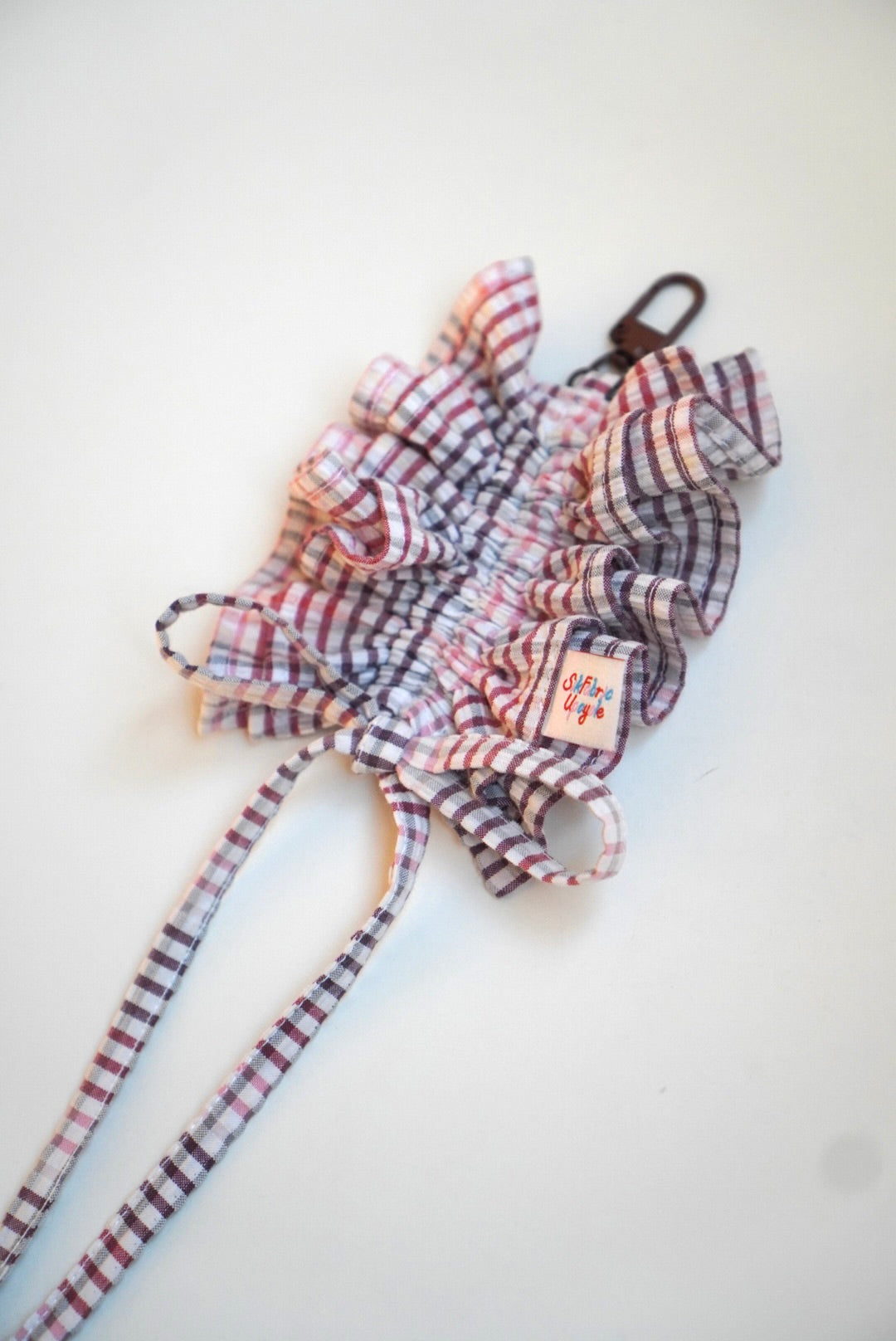 Ruffled Keychain | M size | Purple & Pink
