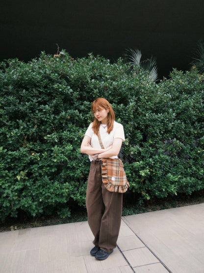 Ruffled Crossbody Bag (L Size | Forest Brown)