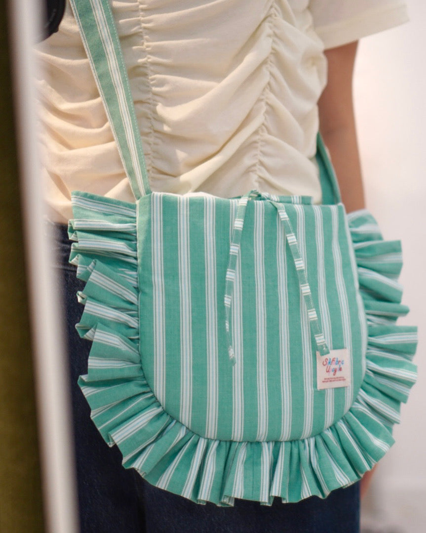 Ruffled Crossbody Bag (M Size | Lake Green)