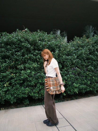 Ruffled Crossbody Bag (L Size | Forest Brown)