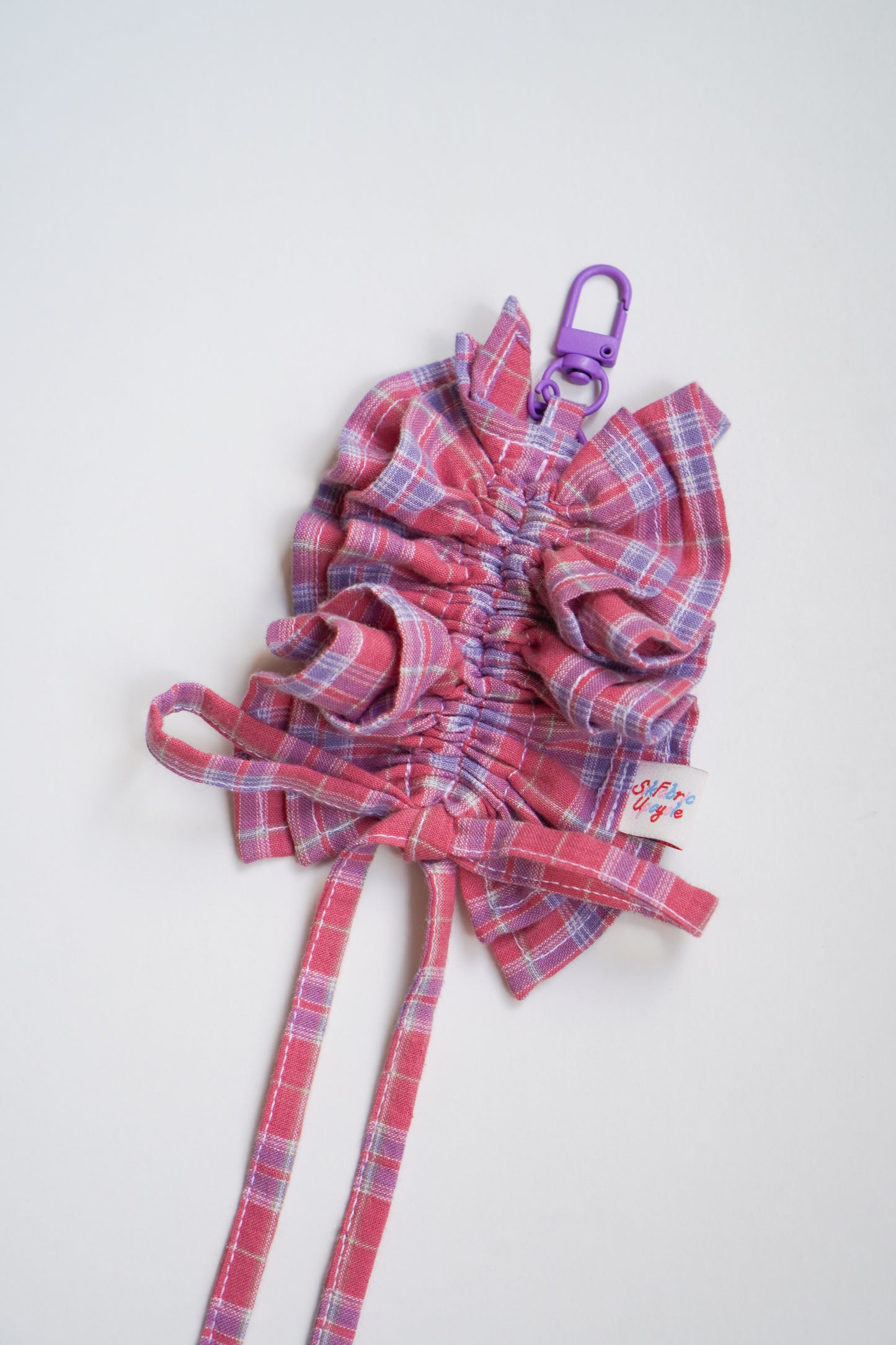 Ruffled Keychain | M size | Pink