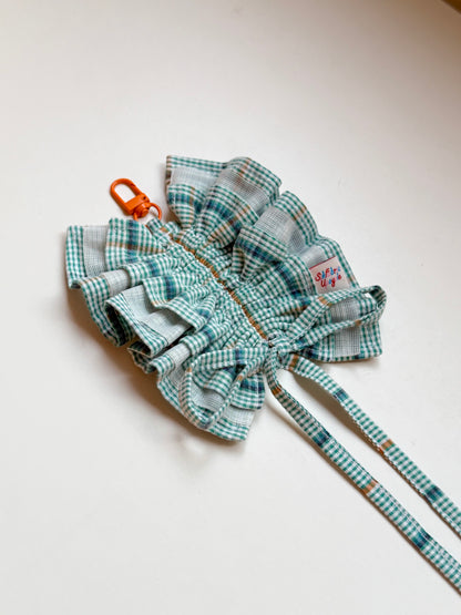 Ruffled Keychain | L size | Green & Orange