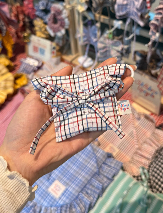 Ruffled AirPods Pouch (AirPods 3/4｜White with coloured stripes)