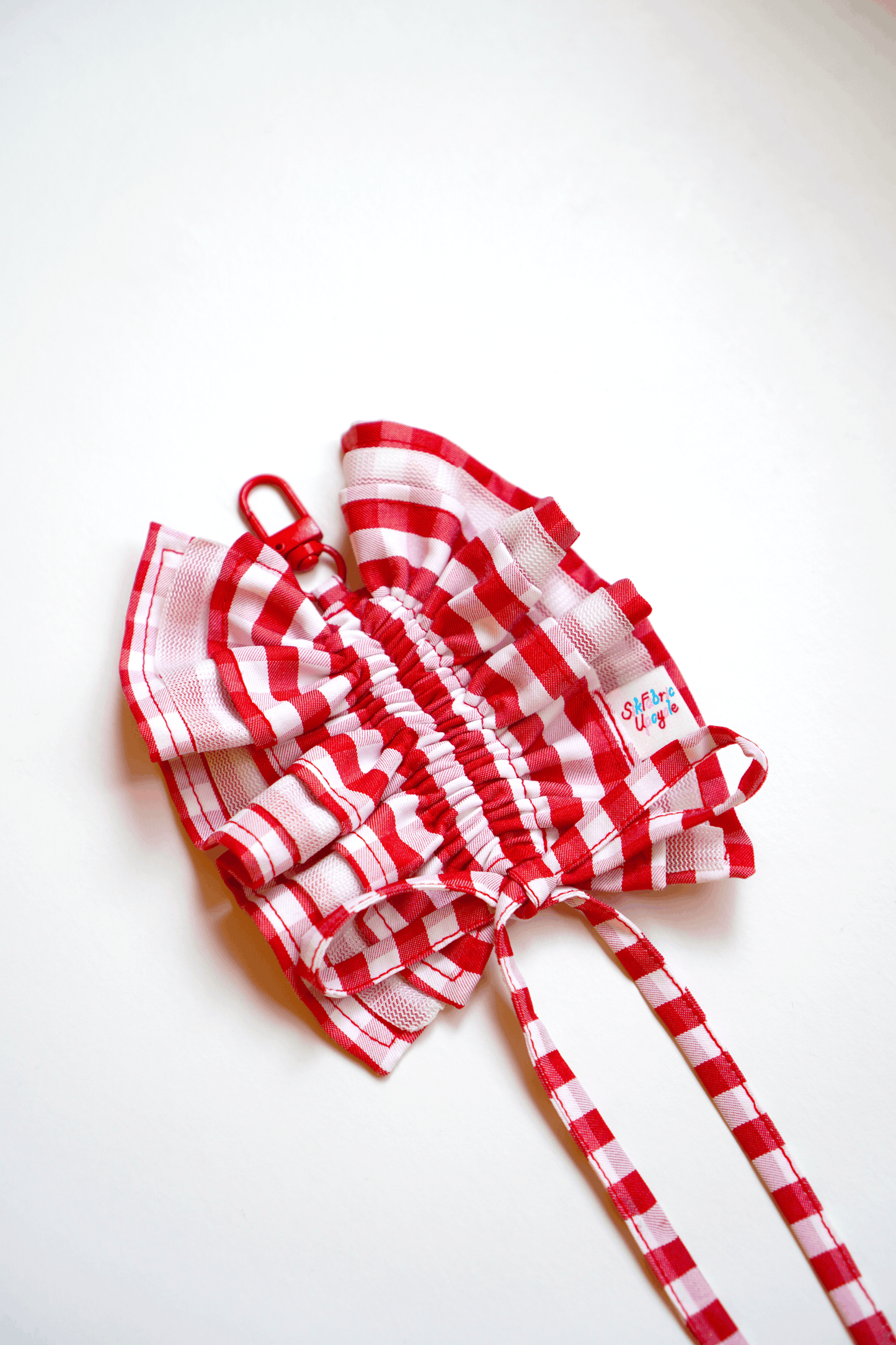 Ruffled Keychain | L size | Red